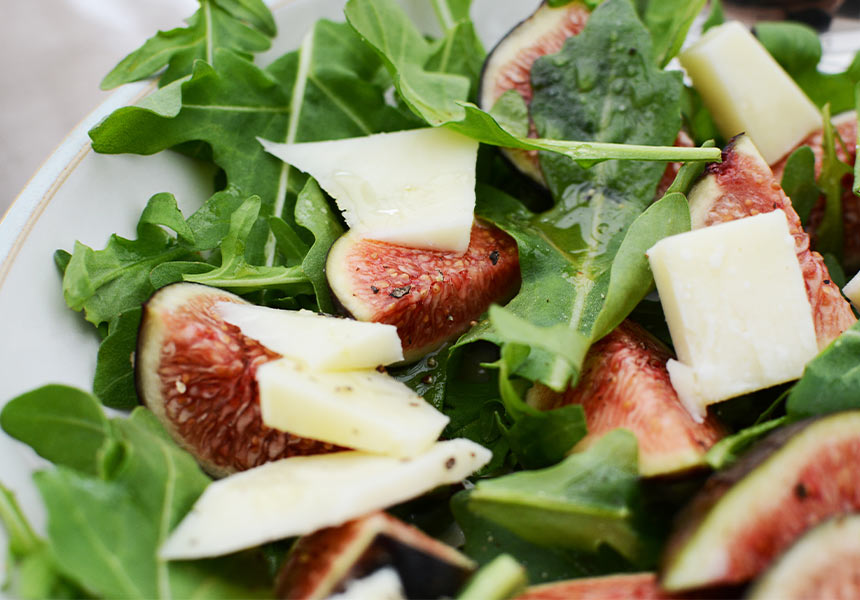 Insalata rucola, pecorino Canestrone Pieragnoli e fichi